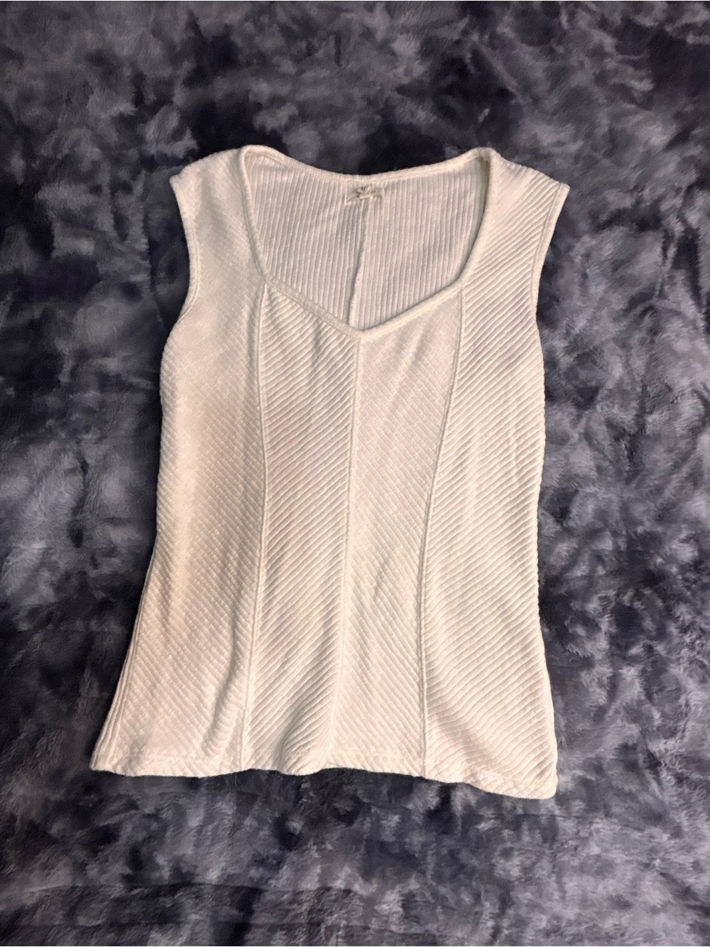 Maurices white Ribbed V-Neck Tank Top